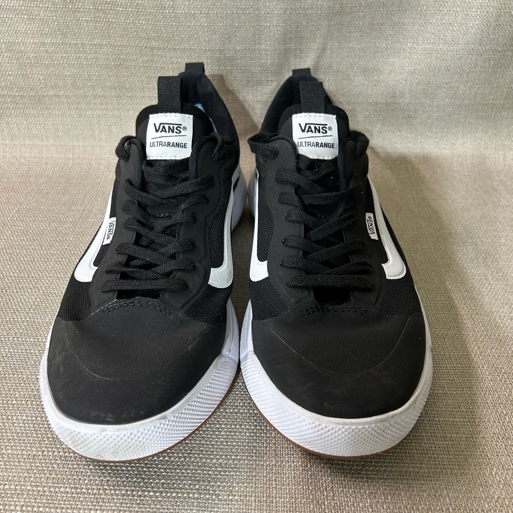 VANS ULTRA RANGE Men’s size 11.5 Black Shoes Lightly Worn